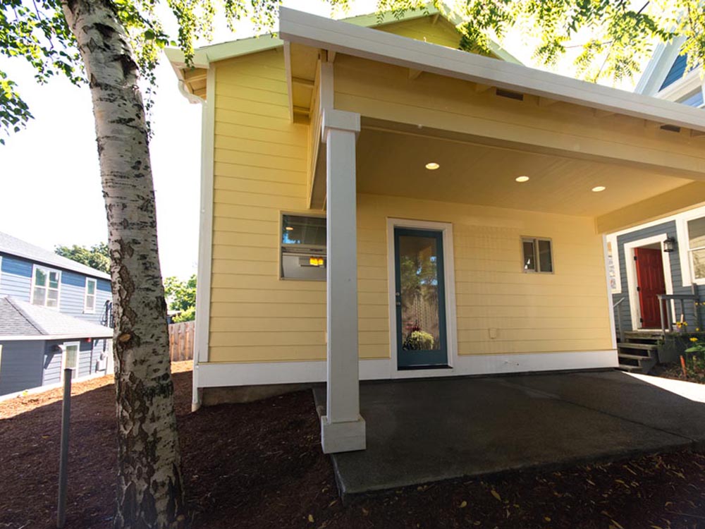 Portland micro house adu builders. 