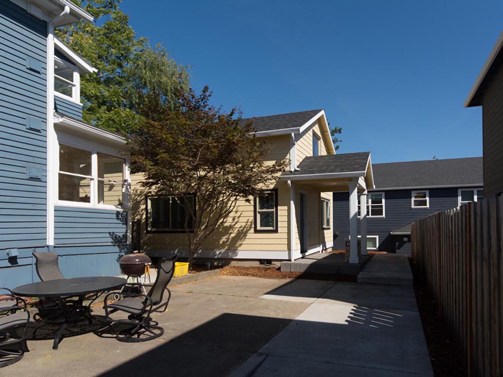 Portland micro house adu builders. 