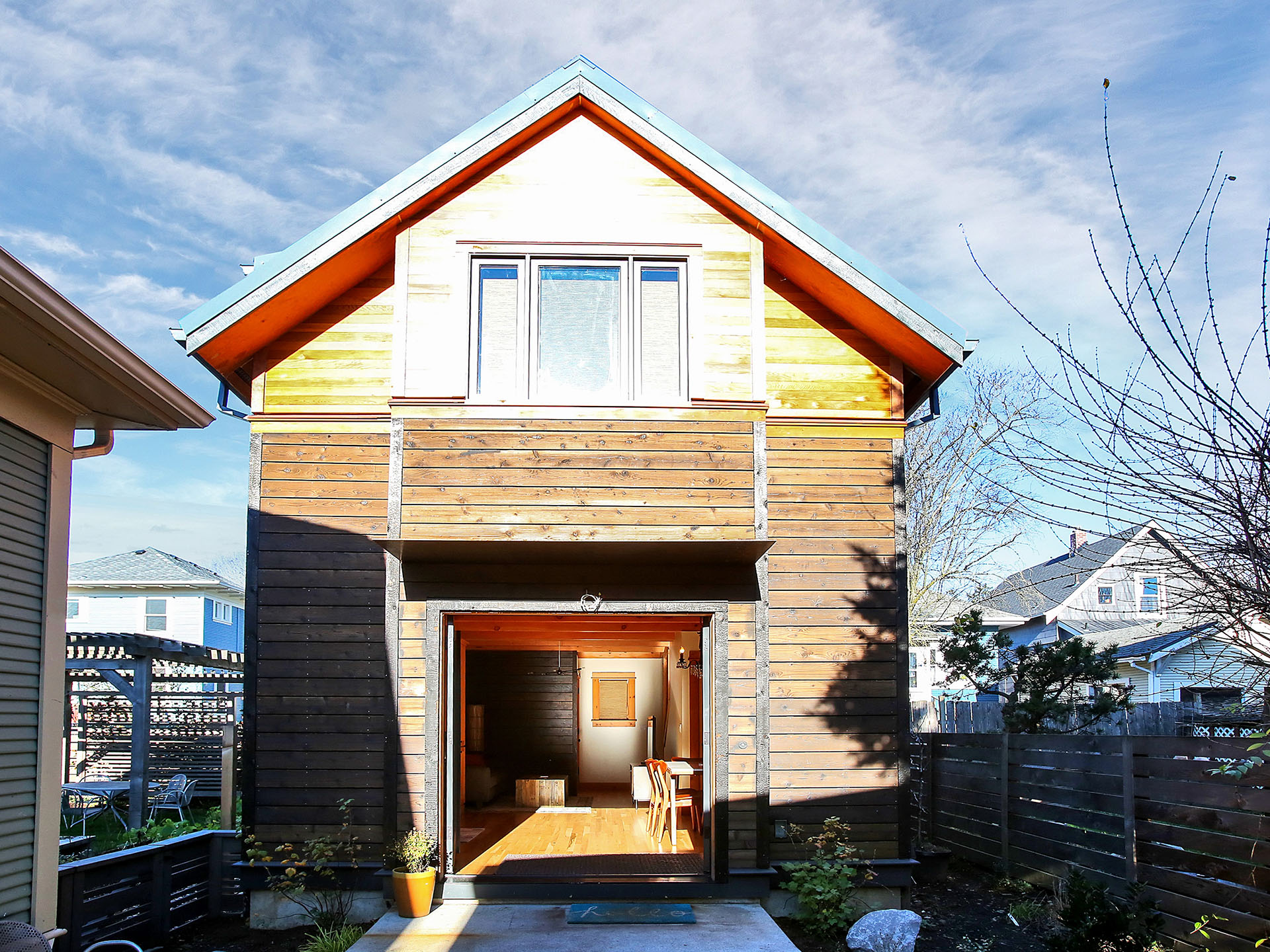 A custom built micro house in Portland from The Powell Group