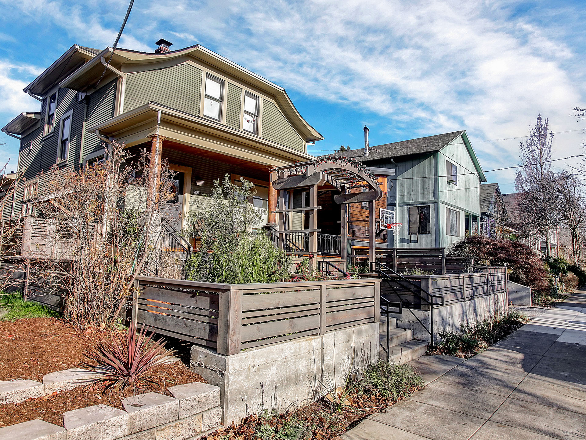 A custom built micro house in Portland from The Powell Group