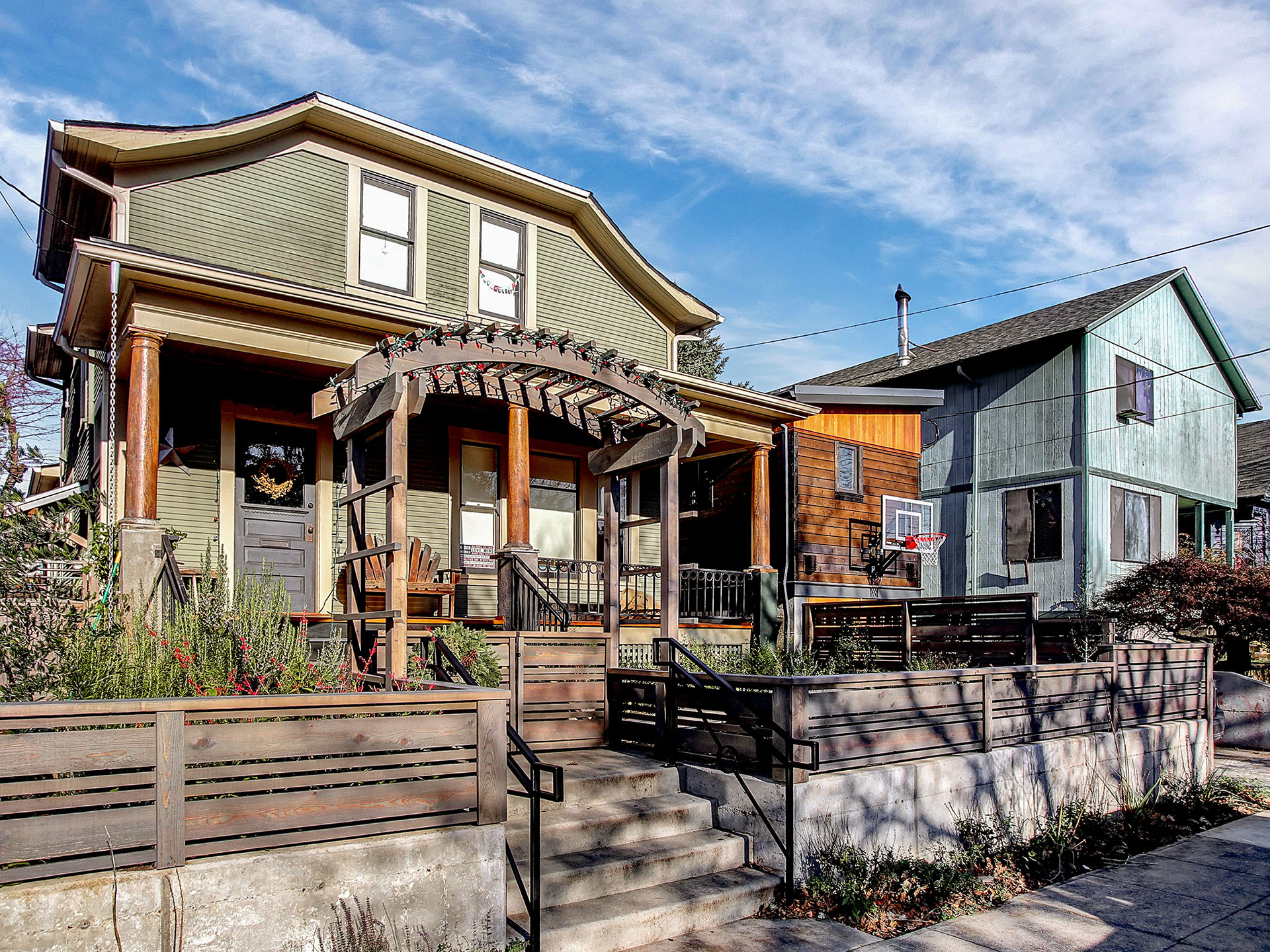 A custom built micro house in Portland from The Powell Group