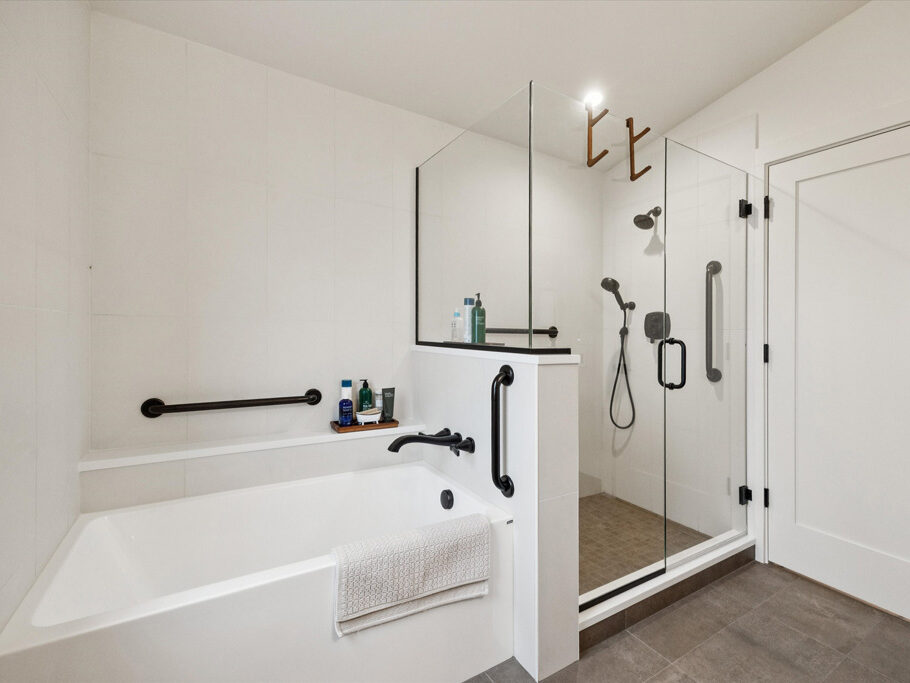 Bath in the 2nd story ADU with garage underneath, contemporary styling