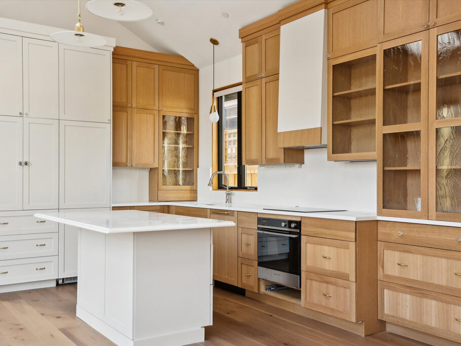 Kitchen with breakfast bar in detached ADU (accessory dwelling unit) on Knight Street in SE Portland, Oregon