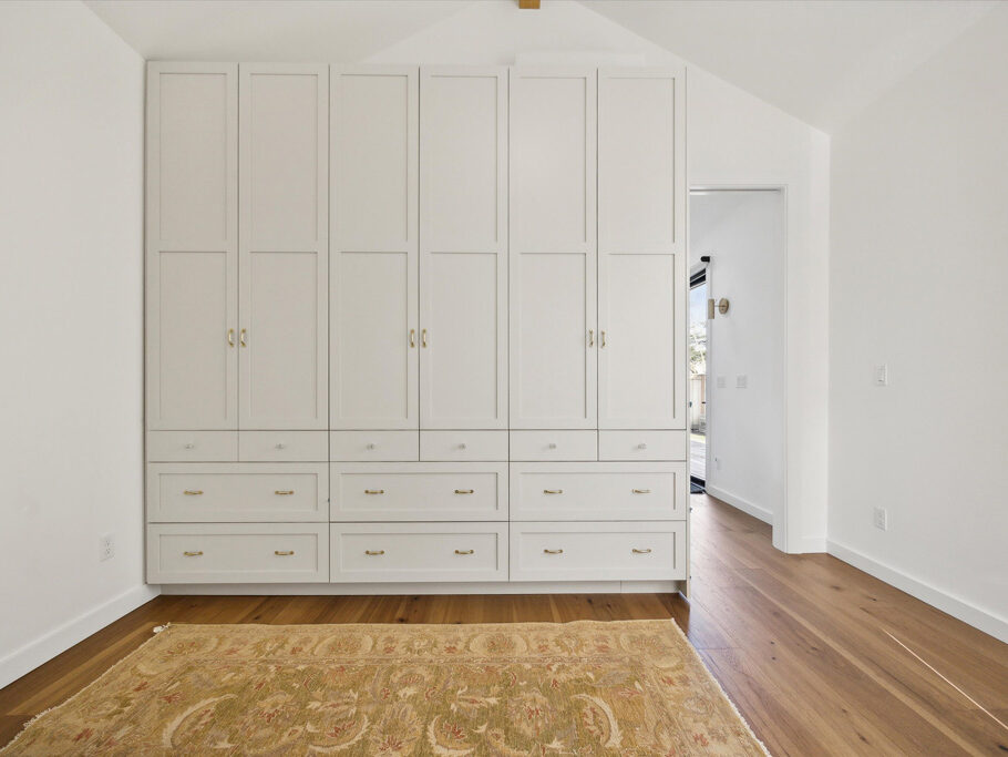 Excellent storage in bedroom in detached ADU (accessory dwelling unit) on Knight Street in SE Portland, Oregon